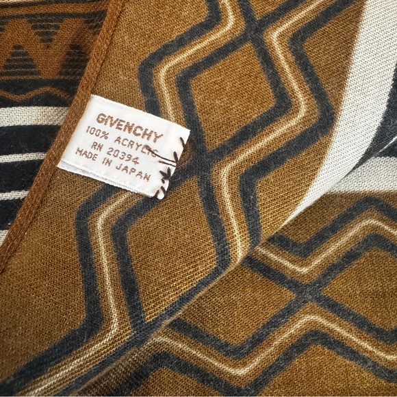 GIVENCHY Geometric Brown and Black Patterned Scarf vintage - Picture 4 of 7